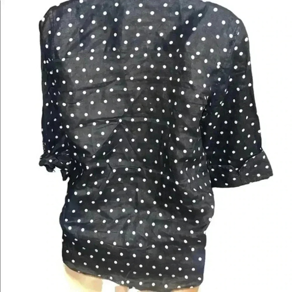 Chico’s Button Up Hi Low Top in Navy Blue with white Polka Dots - Picture 6 of 6